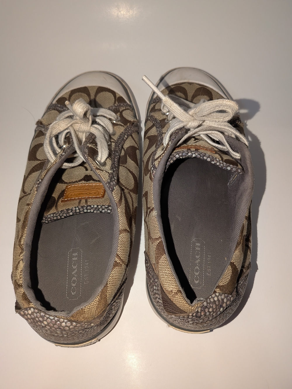 Coach Women's Signature Canvas Low-Top Sneakers in Brown and White - Picture 3 of 8